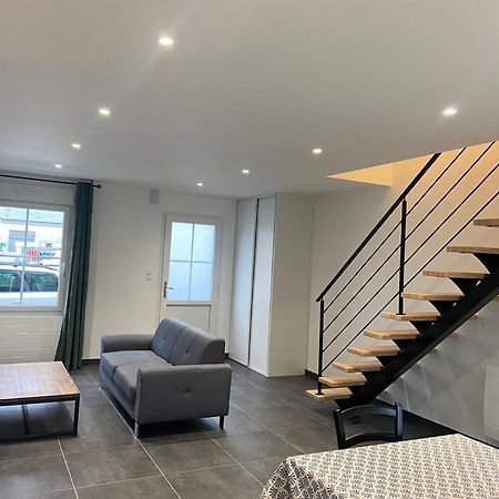 Les Prunelles Maison De Village De 4 A 8 Personnes Precigne Ngoại thất bức ảnh